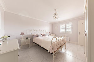 Photo 17- click for photo gallery